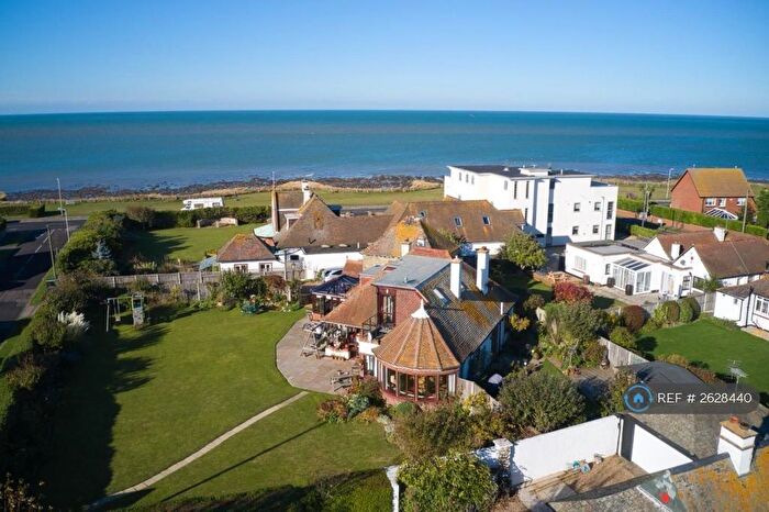 6 Bedroom Detached House To Rent In Harold Road, Birchington, CT7