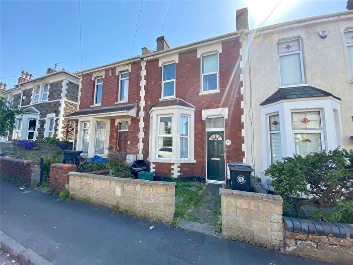 4 Bedroom Terraced House To Rent In Grove Park Terrace, Bristol, BS16
