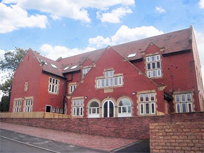 2 Bedroom Flat To Rent In Old Green Close, Whitwell, Worksop, S80