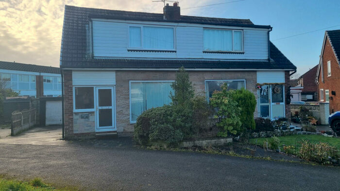 3 Bedroom Semi-Detached House To Rent In Marshall Grove, Preston, PR2