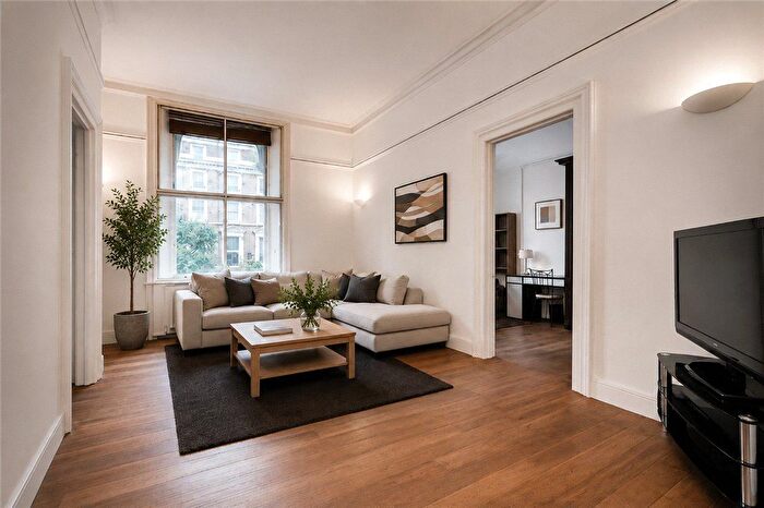 2 Bedroom Flat To Rent In Cromwell Road, Gloucester Road, London, SW5