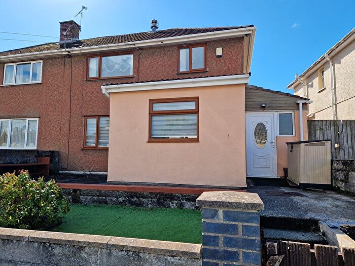 3 Bedroom Semi-Detached House For Sale In Pyle Inn Way, Pyle, CF33