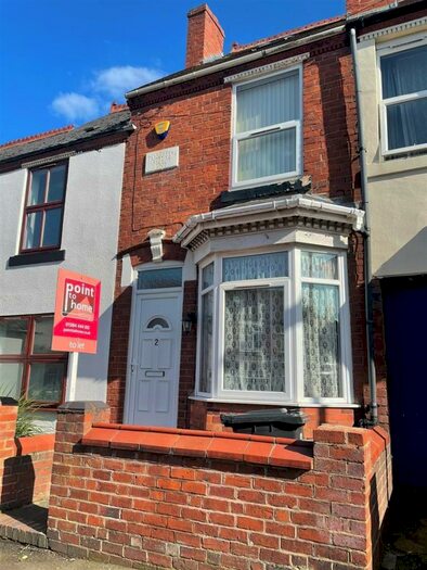 3 Bedroom Terraced House To Rent In Albert Street, Lye, DY9