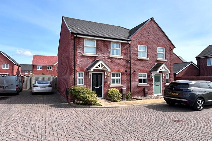 2 Bedroom Semi Detached House To Rent In Willow Way, Bracklesham Bay, Chichester, PO20