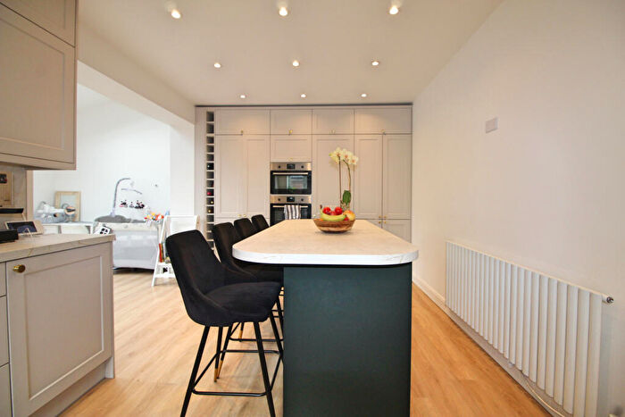 3 Bedroom Semi-Detached House For Sale In Derwent Street, Manchester, M29
