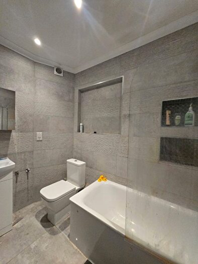 1 Bedroom Flat To Rent In Finchley Road, London, NW3