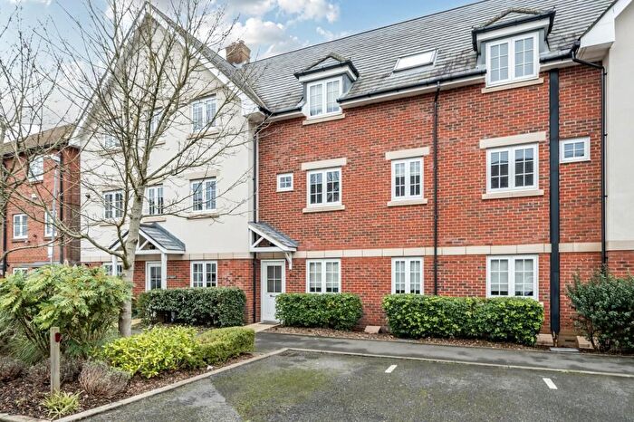 2 Bedroom Flat To Rent In Wellesbourne House, Buckinghamshire, HP13