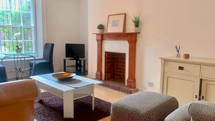1 Bedroom Flat To Rent In Victoria Square, Jesmond, Newcastle Upon Tyne, NE2