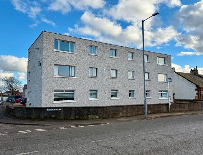 2 Bedroom Flat To Rent In Ettrick Place, Ayr, South Ayrshire, KA8