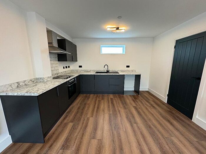 2 Bedroom Apartment To Rent In Montgomery Street, Cardiff(City), CF24