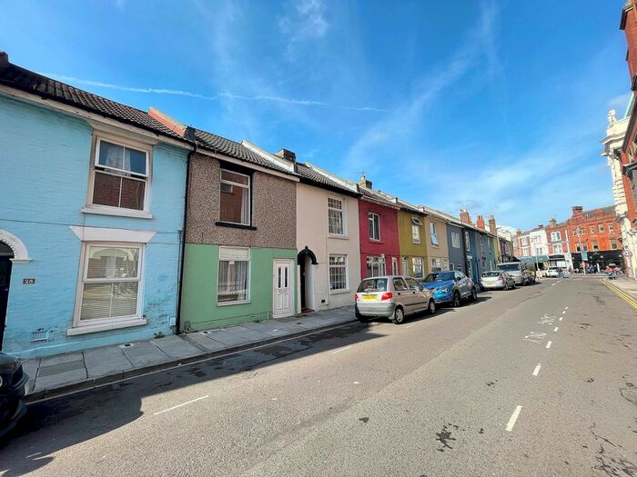 4 Bedroom Terraced House To Rent In Exmouth Road, Southsea, PO5