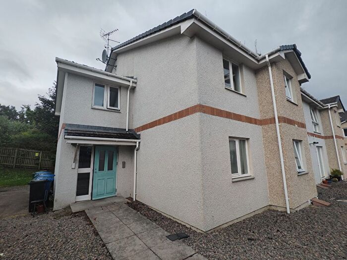 2 Bedroom Flat For Sale In Myrtletown Park, Westhill, Inverness, IV2