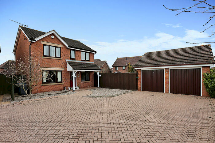 4 Bedroom House To Rent In Ambleside, Gamston, NG2