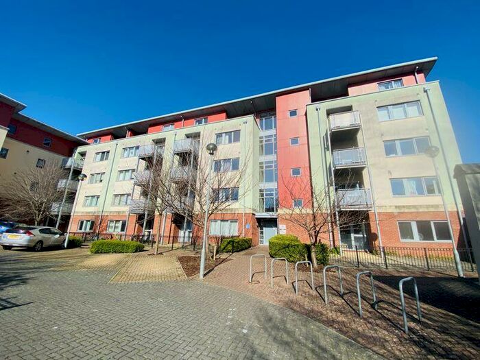 1 Bedroom Apartment To Rent In Ducrow Court, Backfields Lane, St Pauls, BS2