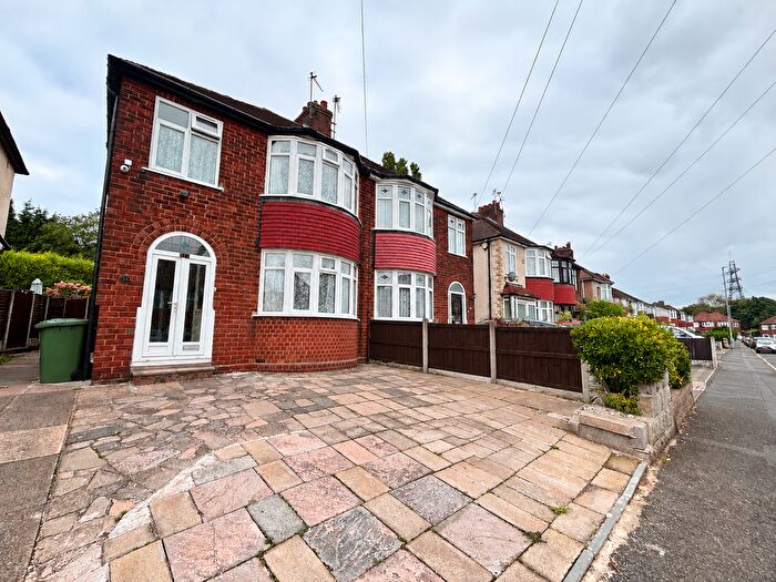 3 Bedroom Property To Rent In Wrexham Avenue, Walsall, WS2