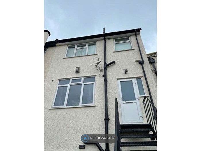 1 Bedroom Flat To Rent In Tennison Road, London, SE25