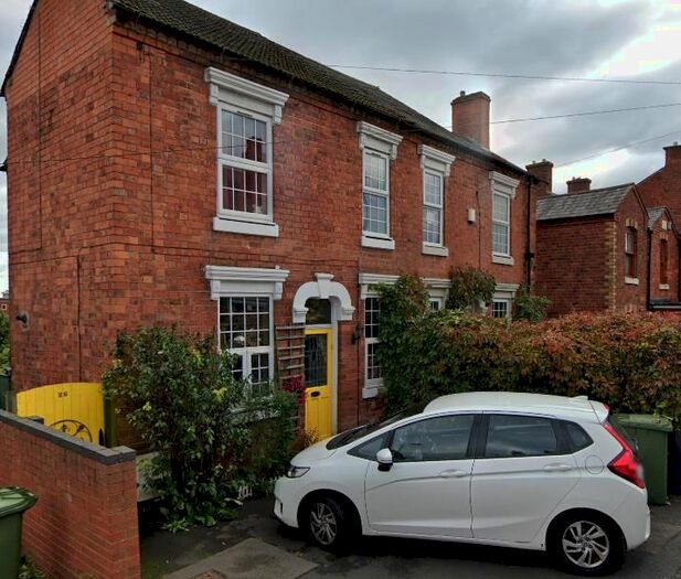 4 Bedroom Property To Rent In St. Georges Terrace, Kidderminster, DY10