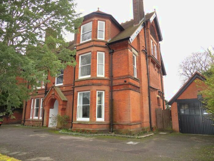 1 Bedroom Apartment To Rent In Westerfield Road, Ipswich, IP4