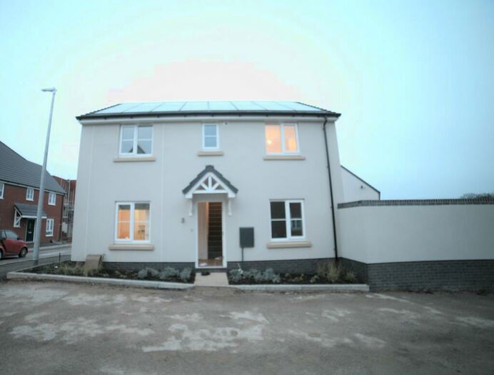 4 Bedroom Detached House To Rent In Shepherd Close, Stoke Gifford, Bristol, Gloucestershire, BS34
