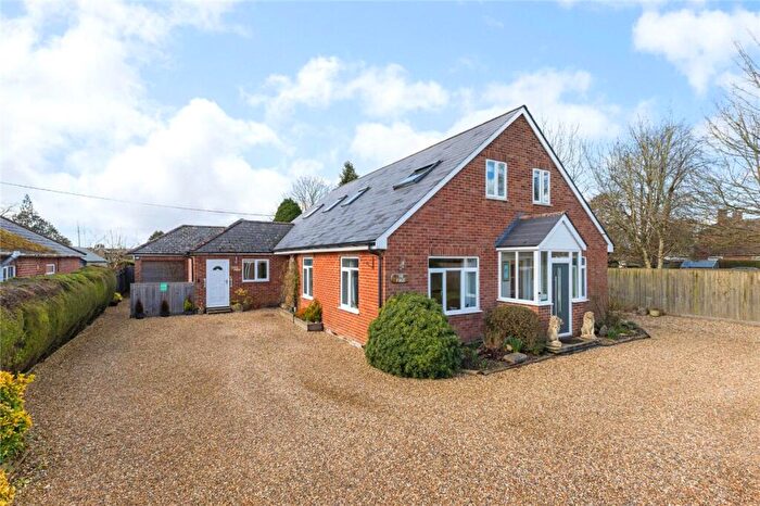 4 Bedroom Detached House For Sale In Upavon Road, North Newnton, Pewsey, Wiltshire, SN9