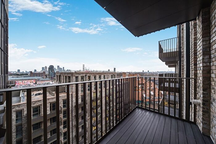 1 Bedroom Flat To Rent In Merino Gardens, London, E1W