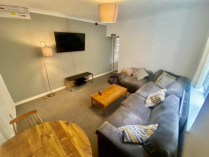 7 Bedroom Property To Rent In Bonville Terrace, Uplands, Swansea, SA1