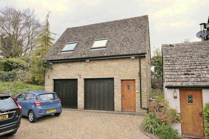 Studio To Rent In Gagingwell, Chipping Norton, OX7