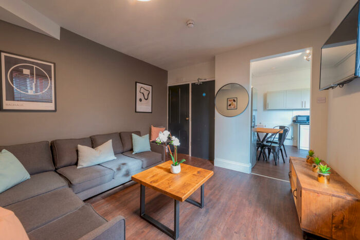 7 Bedroom Property To Rent In Mount Pleasant Road, Exeter, EX4