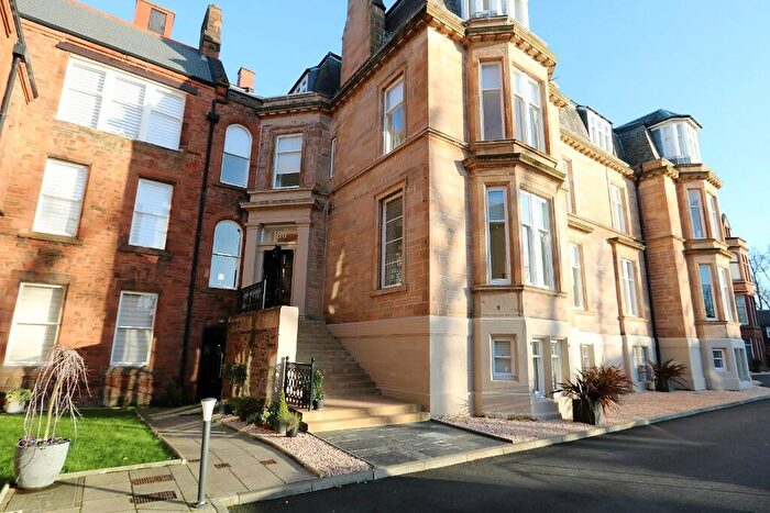 3 Bedroom Flat To Rent In Victoria Crescent Road, Glasgow, Glasgow City, G12