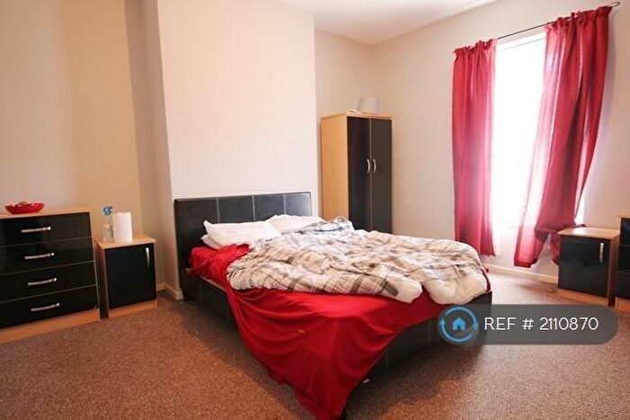 5 Bedroom Terraced House To Rent In Russell Road, Mossley Hill, Liverpool, L18