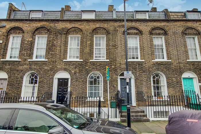 Studio To Rent In Brooksby Street, Islington, London, N1