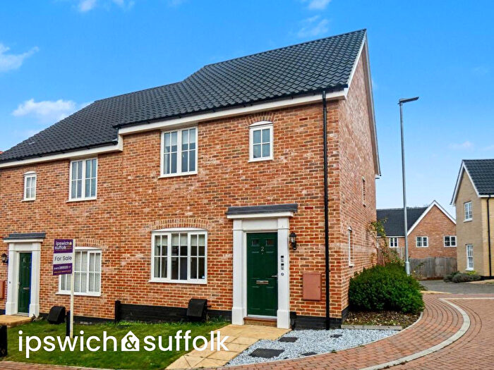 3 Bedroom Semi Detached House For Sale In Jackdaw Close, Needham Market, Ipswich, Suffolk, IP6