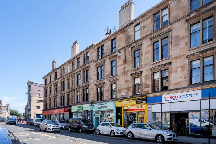 3 Bedroom Flat To Rent In Byres Road, Glasgow, G12