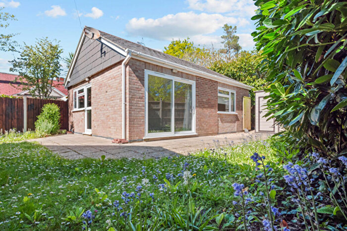 1 Bedroom Bungalow For Sale In Lorton Lane, Weymouth, DT3