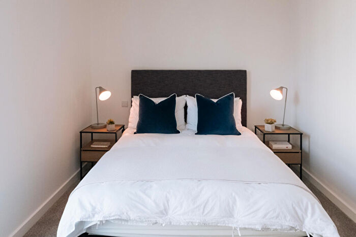 1 Bedroom Flat To Rent In The Well House, SM1