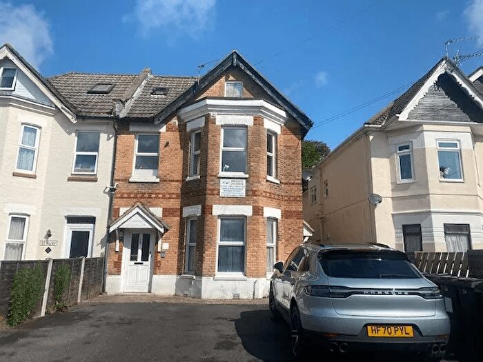 Studio To Rent In Westby Road, BH5