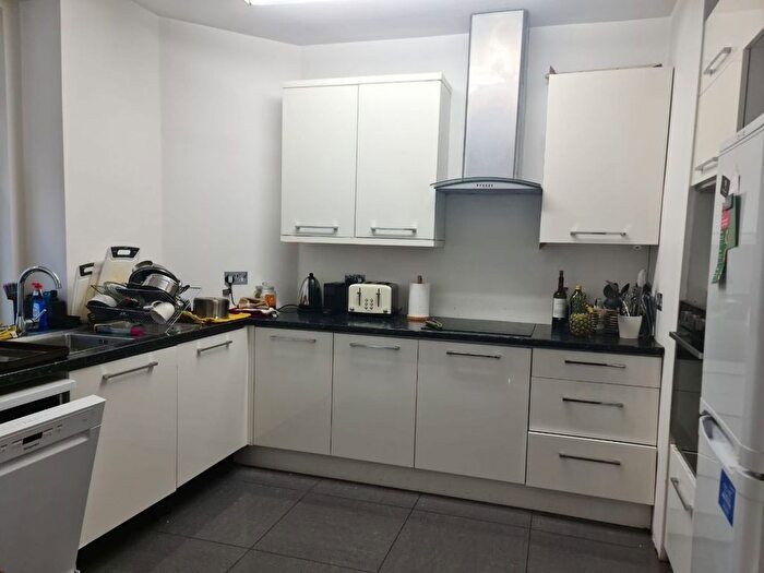 6 Bedroom Flat To Rent In Hyde Park Mansions, Cabbell Street, London, NW1
