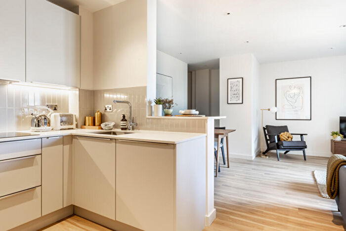 1 Bedroom Flat To Rent In Ten Degrees, Croydon, CR0