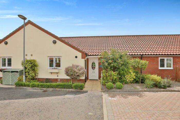 2 Bedroom Terraced Bungalow For Sale In Cherry Mews, Swanton Morley, Dereham, NR20