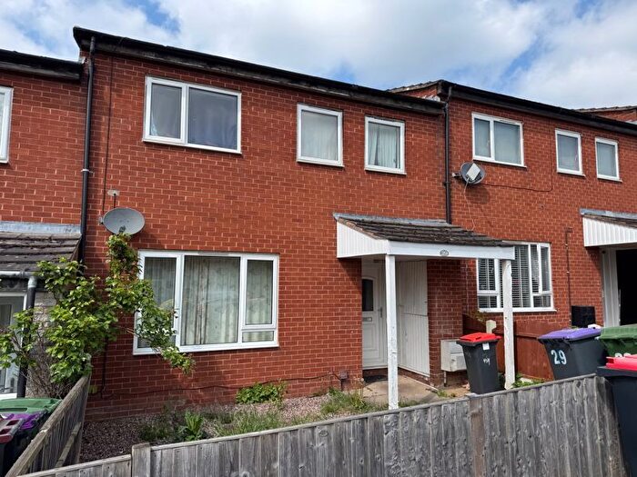 4 Bedroom Terraced House For Sale In Castlecroft, Stirchley, Telford, TF3