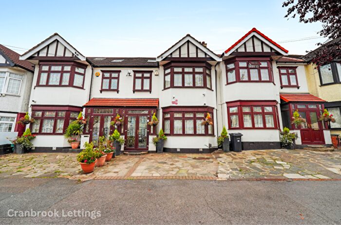 4 Bedroom Terraced House For Sale In Springfield Drive, Ilford, IG2