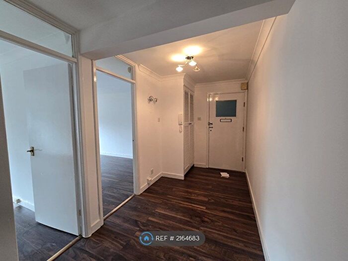 1 Bedroom Flat To Rent In Pelton Court, South Croydon, CR2