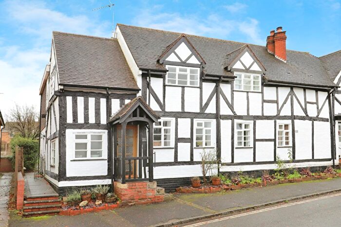 3 Bedroom End Of Terrace House For Sale In The Village, Chaddesley Corbett, Worcestershire, DY10