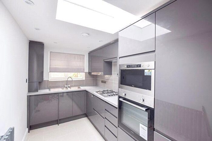 3 Bedroom Terraced House To Rent In Worlds End Lane, Orpington, BR6