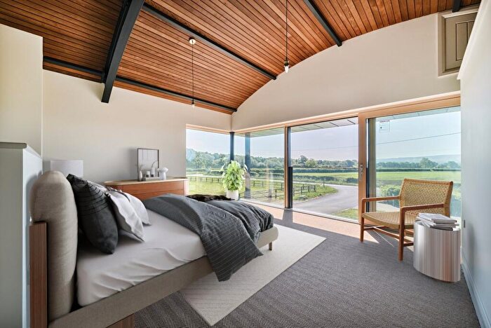 4 Bedroom Detached House For Sale In Stone Farm, Majors Road, Longcot, Faringdon, SN7