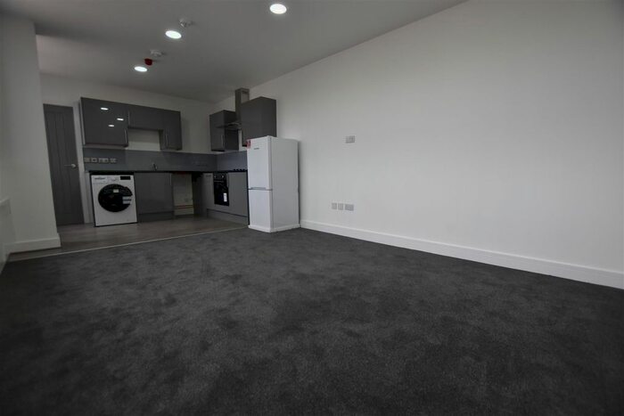 Studio To Rent In Abbey House, Burleys Way, Leicester, LE1