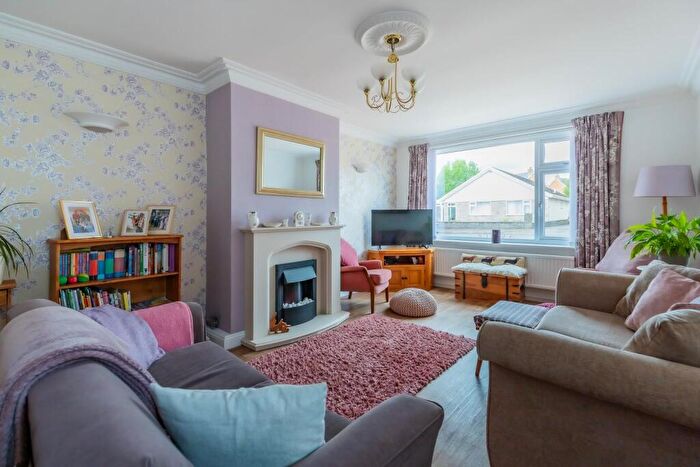 3 Bedroom Detached Bungalow For Sale In Carys Close, Penarth, CF64