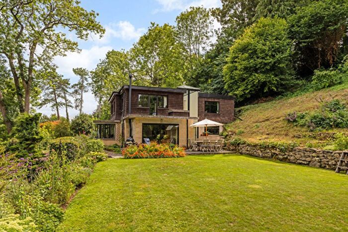 5 Bedroom Detached House For Sale In Cliffe Drive, Limpley Stoke, BA2