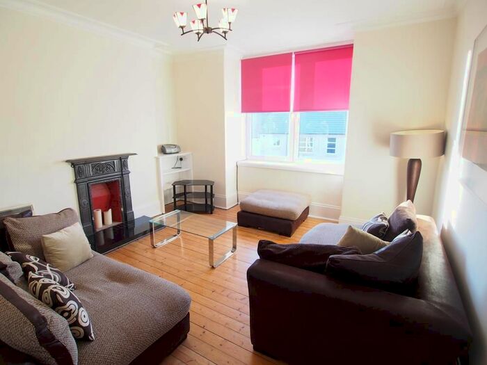 1 Bedroom Flat To Rent In Seaforth Road, Top Left, AB24
