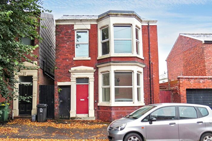 1 Bedroom Flat For Sale In A Lorraine Avenue, Preston, Lancashire, PR2